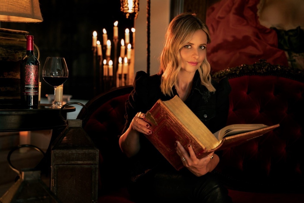 Apothic Wines and Sarah Michelle Gellar Partner to Create an “Evening of Intrigue”