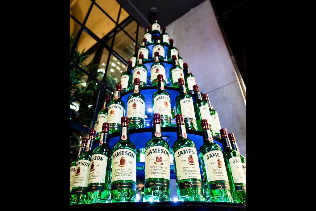 Jameson Serves Up Some Holiday Spirit in Support of the Hospitality Industry