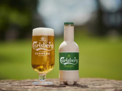 Carlsberg makes bio-based recyclable bottles available to consumers