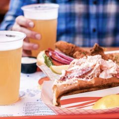 An Alien’s Guide To Pairing Best Beer With Lobster