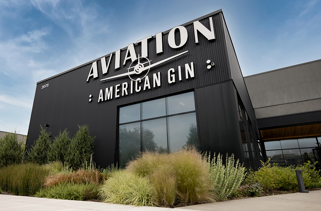 Ryan Reynolds’ Aviation American Gin Opens its Doors in Portland Oregon