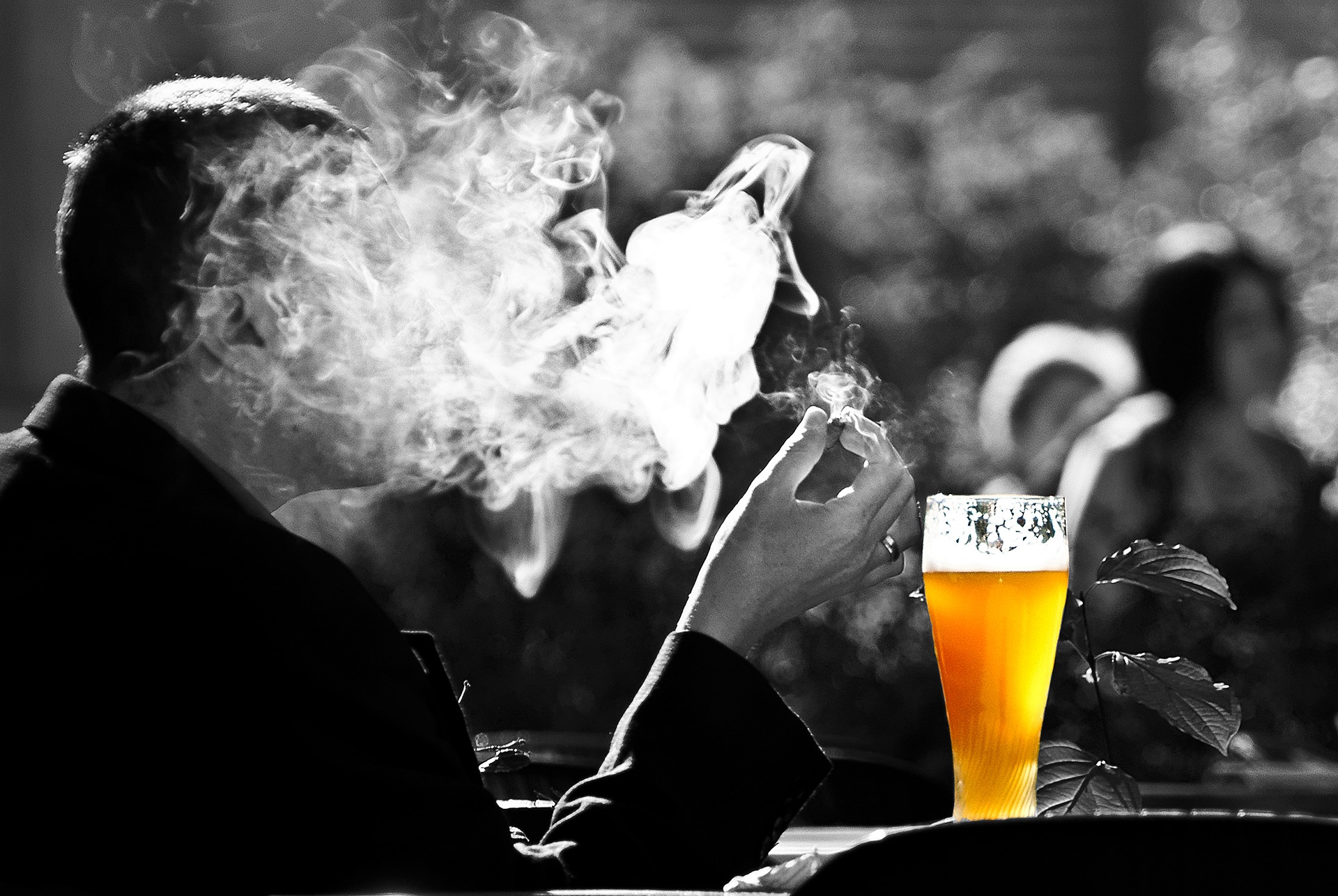 A Brief History of Beer: From Ancient Mesopotamia to Modern Craft Breweries