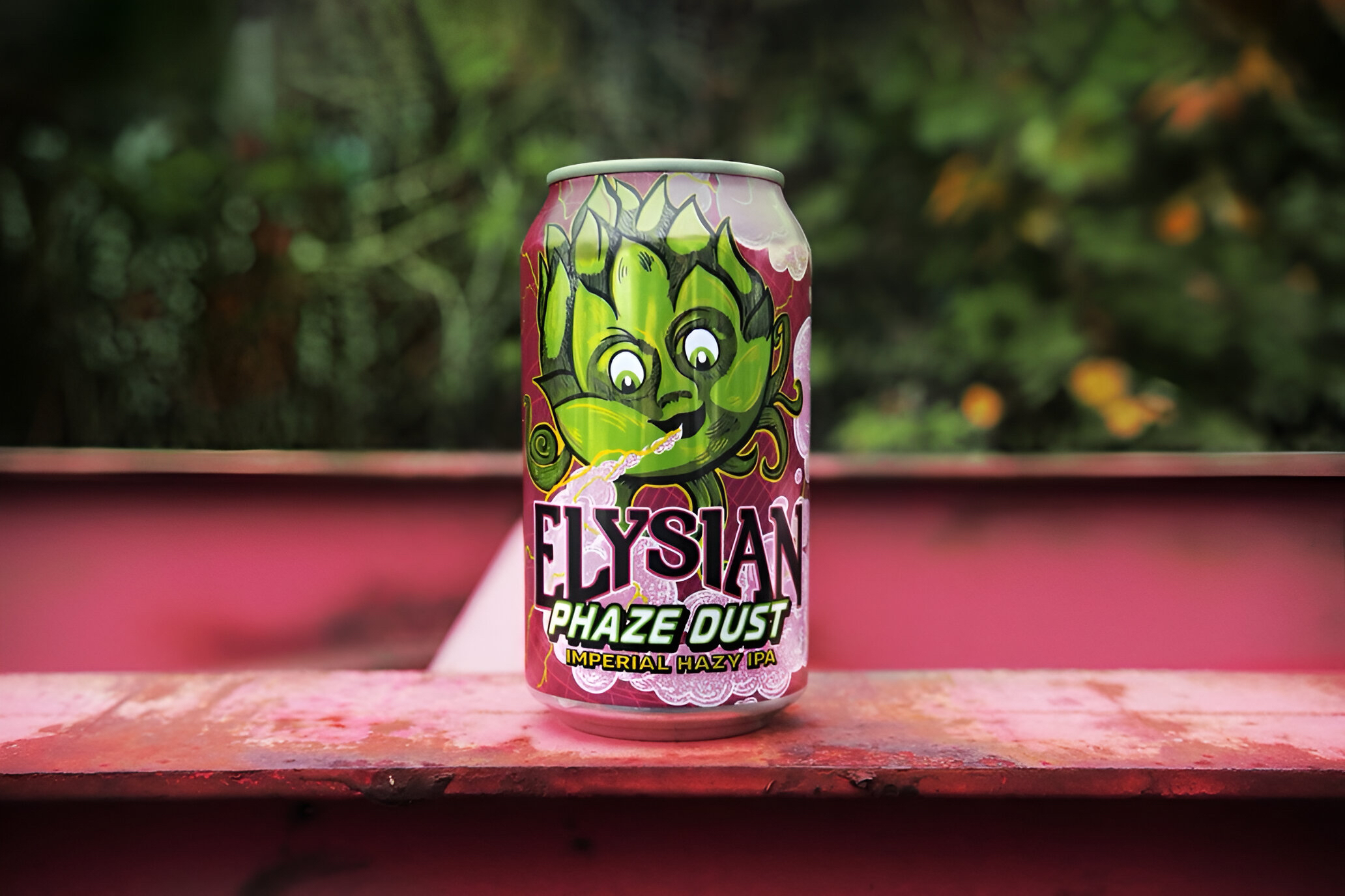 Elysian Brewing Expands Iconic Space Dust Series with Phaze Dust Hazy IPA